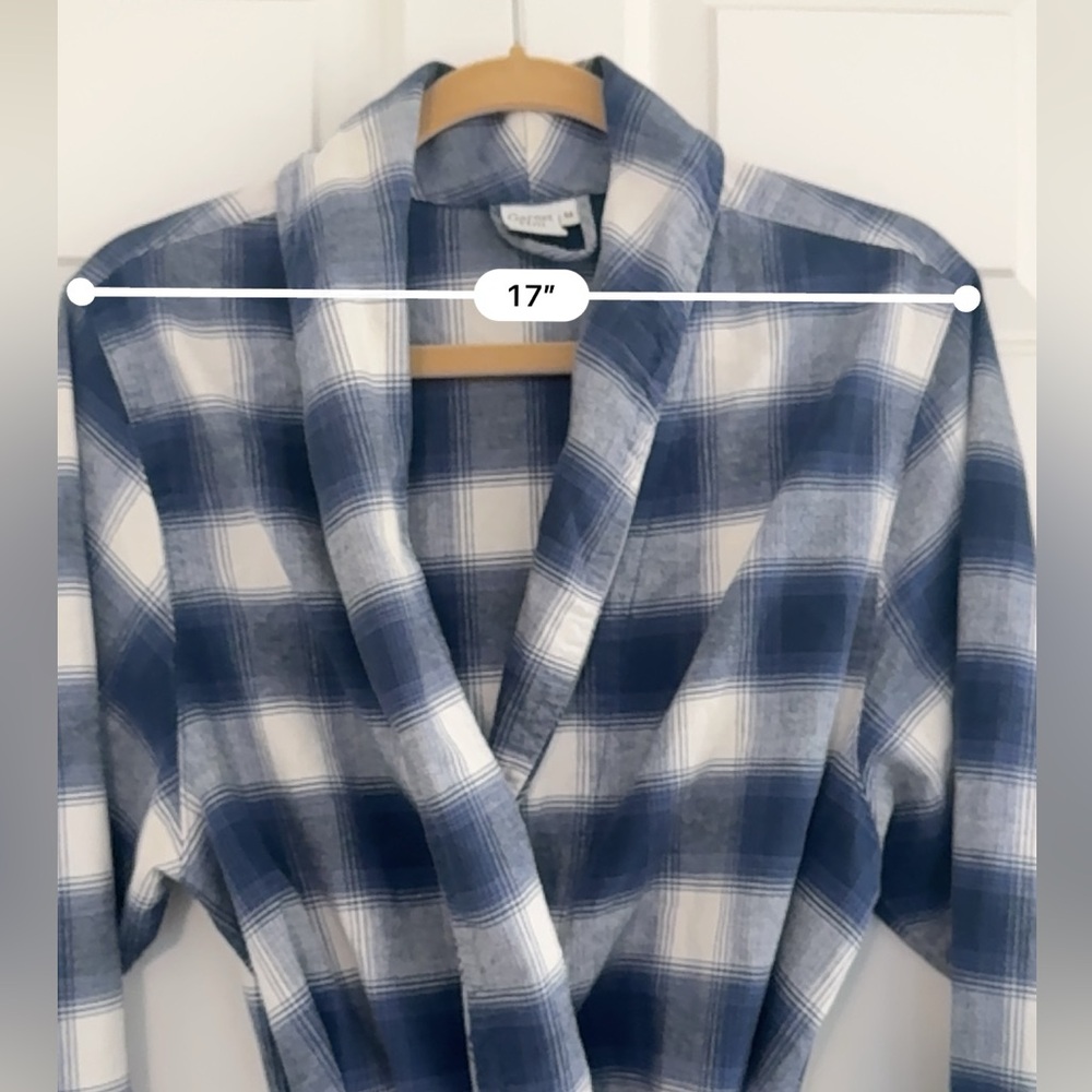 Garnet Hill Blue and White buffalo plaid Cotton soft Robe Medium pockets - Picture 6 of 8